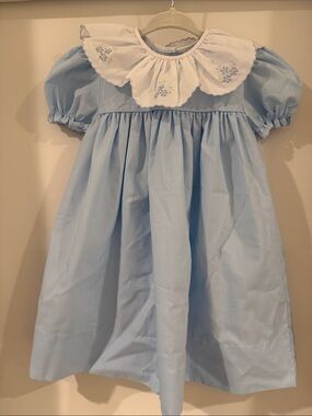 Classic Blue Puff-Sleeve Dress with Embroidered White Collar
